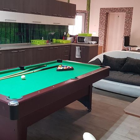 Kids' Paradise House Балатонбоглар Экстерьер фото